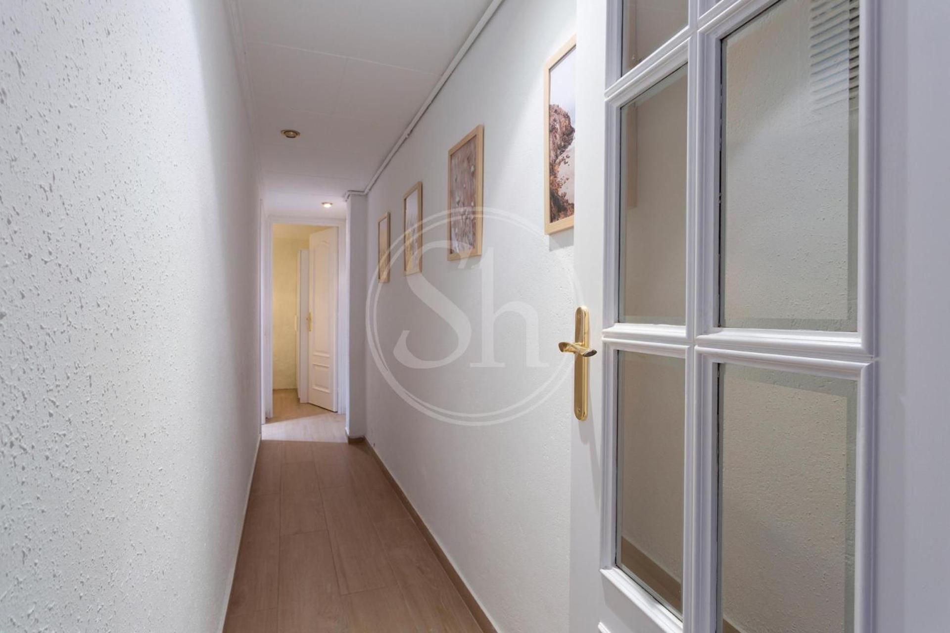Practico Apartamento Cerca De Estacion De Sants Барселона Экстерьер фото